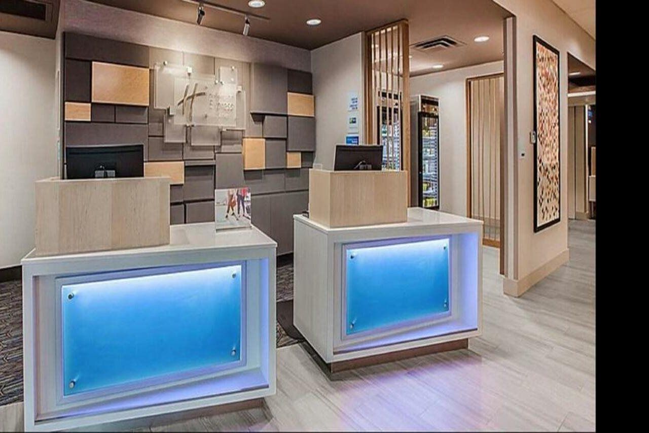 Holiday Inn Express & Suites - Grand Rapids Airport - South By Ihg Zewnętrze zdjęcie