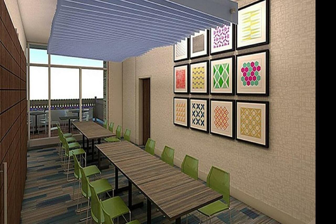 Holiday Inn Express & Suites - Grand Rapids Airport - South By Ihg Zewnętrze zdjęcie
